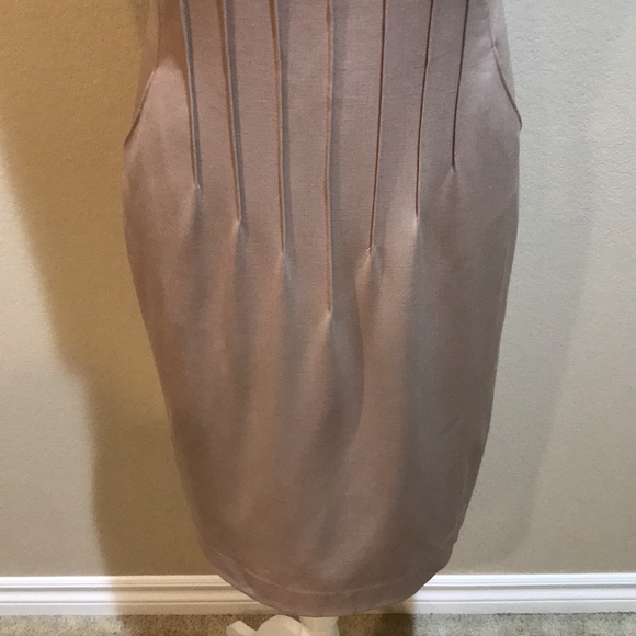 Magaschoni Beige Midi Dress w/Pockets Pleated Front/Back w/Exposed Zipper-No Tag - Picture 7 of 13